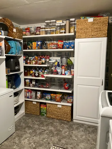 $194,900 | 523 Barden Street, Morrison, IL 61270