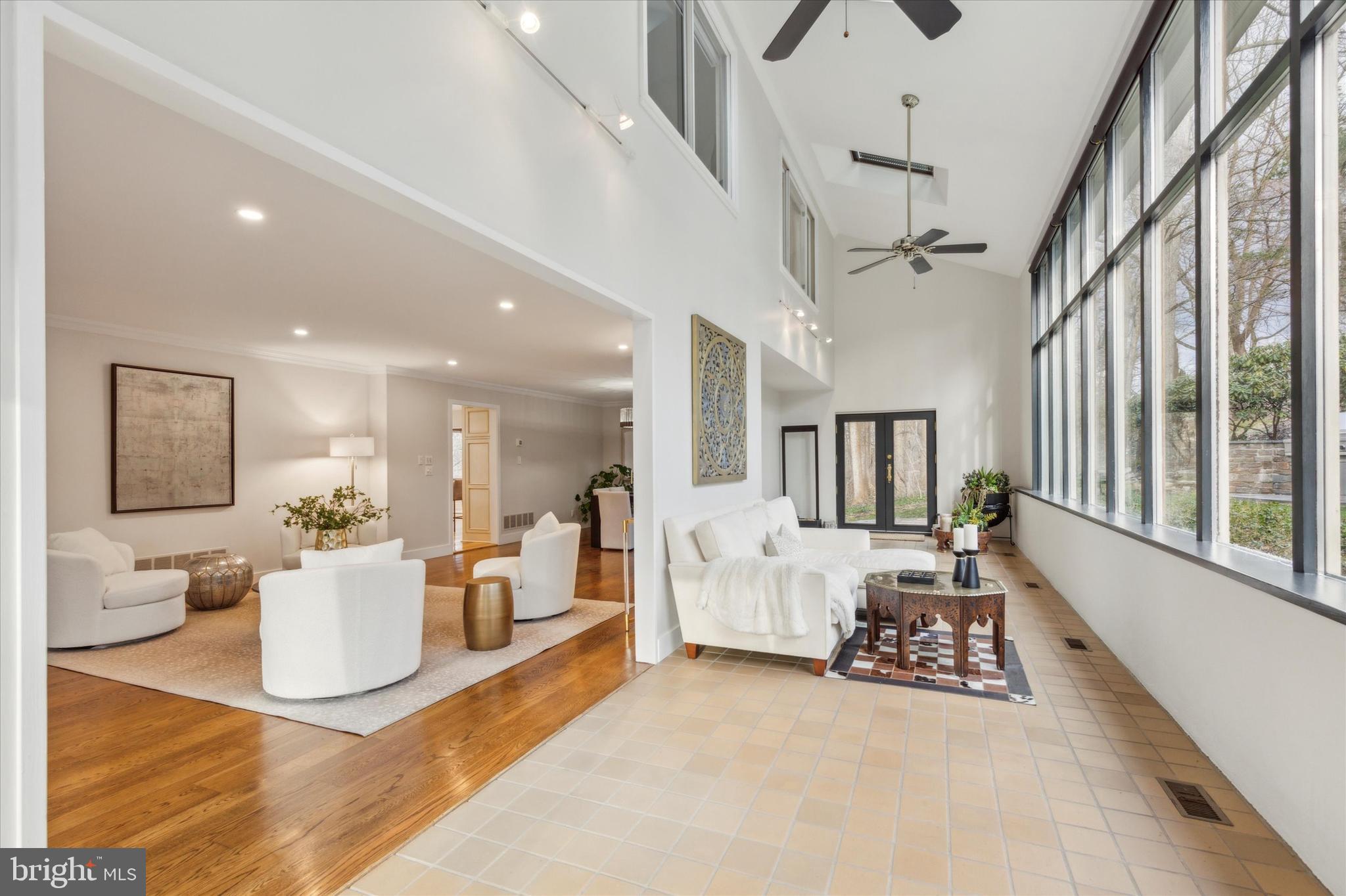 245 Biddulph Road Wayne, PA 19087 - Photo 22 of 56 Soaring ceilings