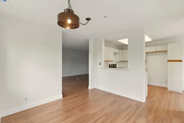 $529,000 | 245 Perkins Street, Unit 33, Oakland, CA 94610