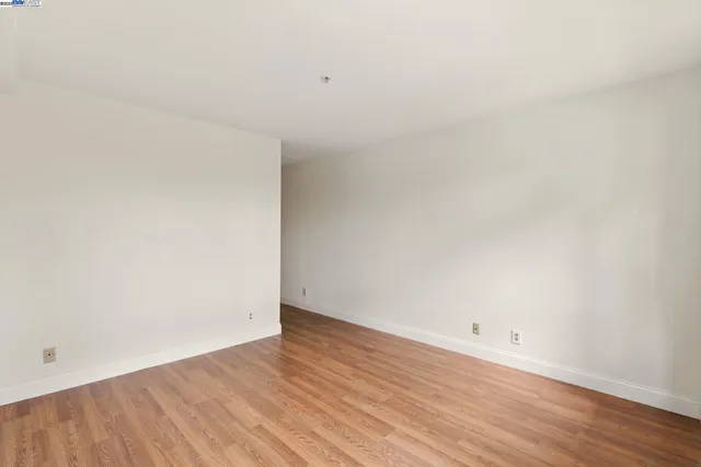 $529,000 | 245 Perkins Street, Unit 33, Oakland, CA 94610