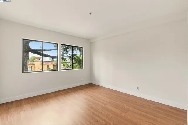 $529,000 | 245 Perkins Street, Unit 33, Oakland, CA 94610