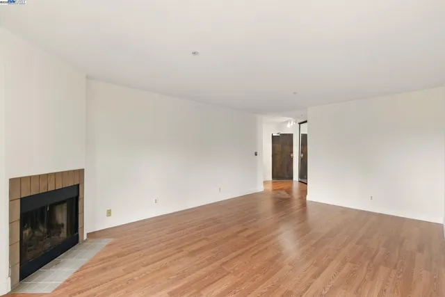 $529,000 | 245 Perkins Street, Unit 33, Oakland, CA 94610