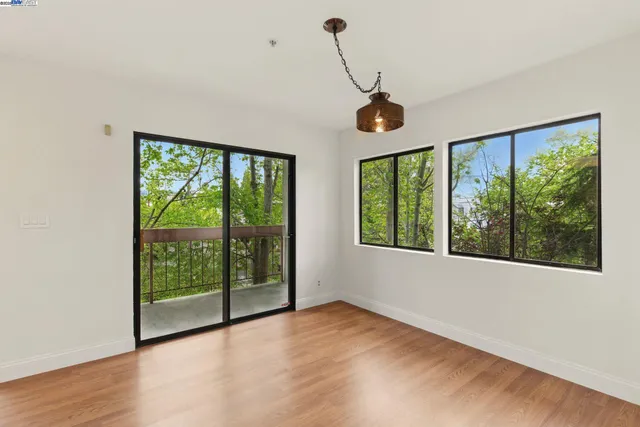 $529,000 | 245 Perkins Street, Unit 33, Oakland, CA 94610