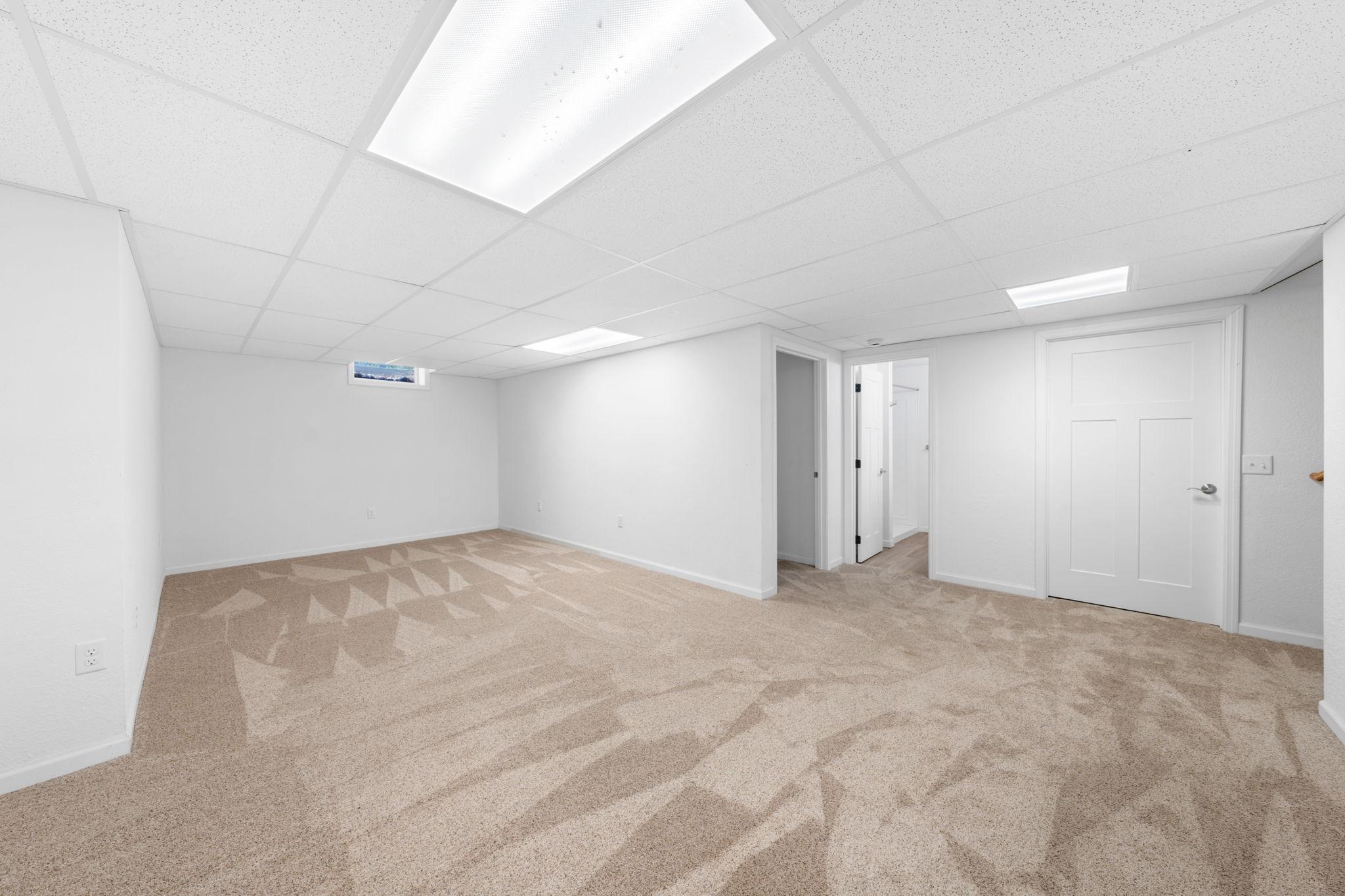 39094 Riverside Court North Branch, MN 55056 - Photo 22 of 37