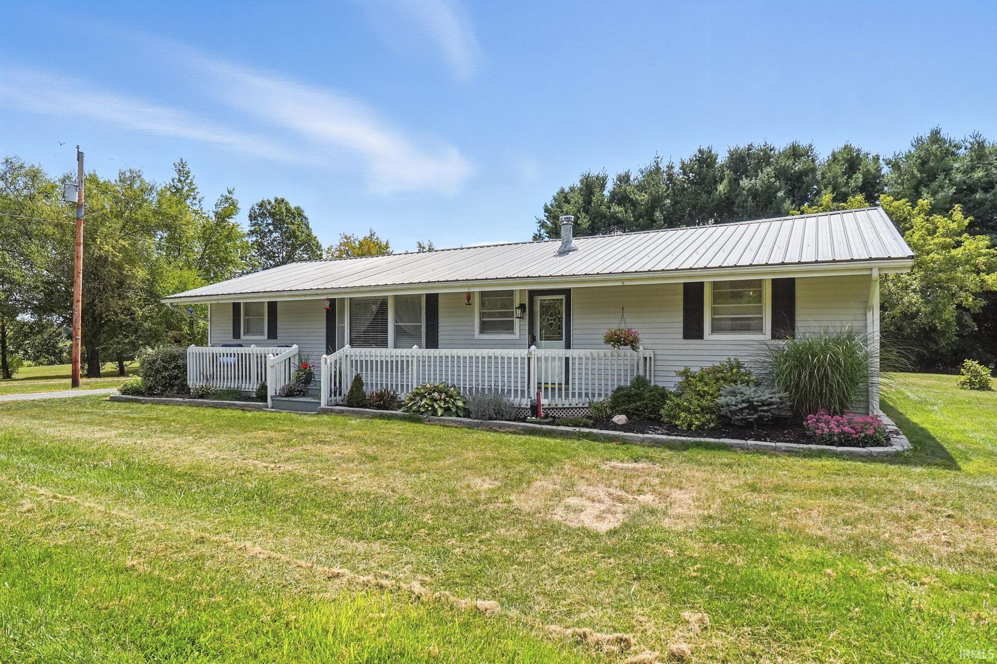 1135 East Feather Valley Road Fremont, IN 46737 - Photo 11 of 36 Gallery Image 11