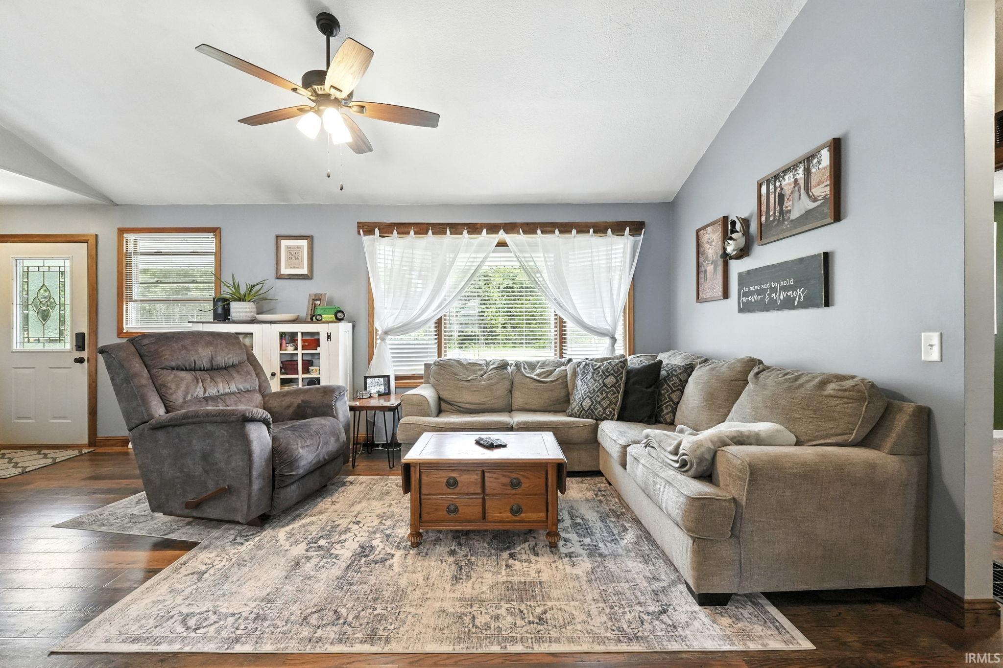 1135 East Feather Valley Road Fremont, IN 46737 - Photo 17 of 36 Gallery Image 17