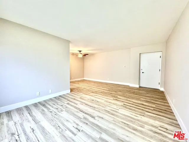 $2,099 | 1037 South Shenandoah Street, Unit 7, Los Angeles, CA 90035