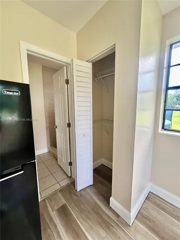 $1,250 | 645 Northwest 1st Street, Unit 1, Florida City, FL 33034