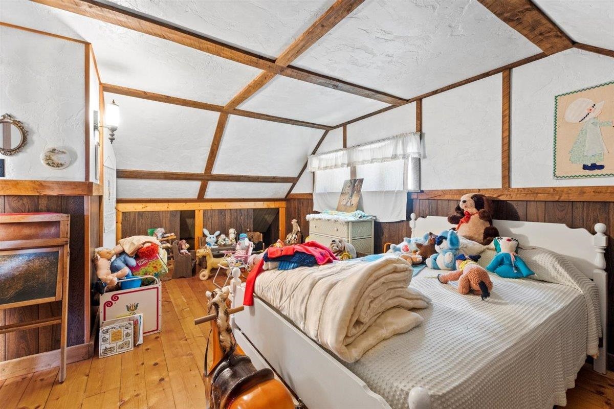 316 Crow Hill Road Pownal, VT 05261 - Photo 15 of 40