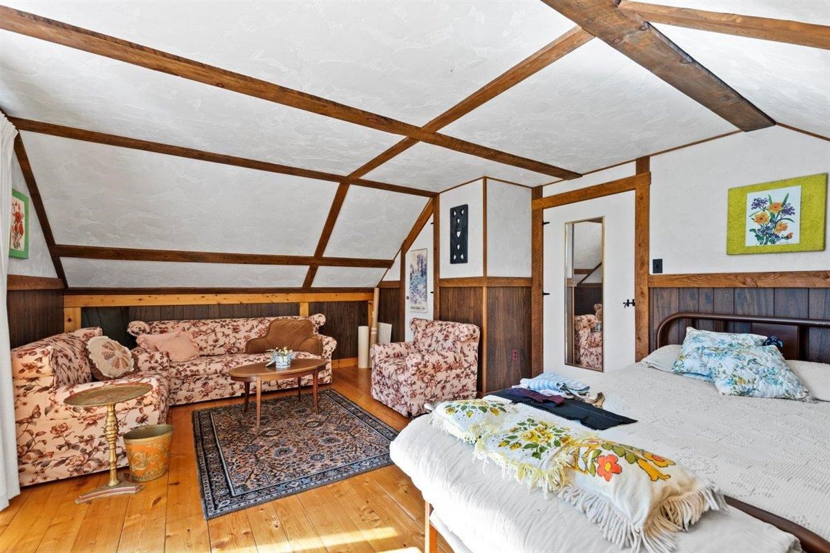 316 Crow Hill Road Pownal, VT 05261 - Photo 17 of 40