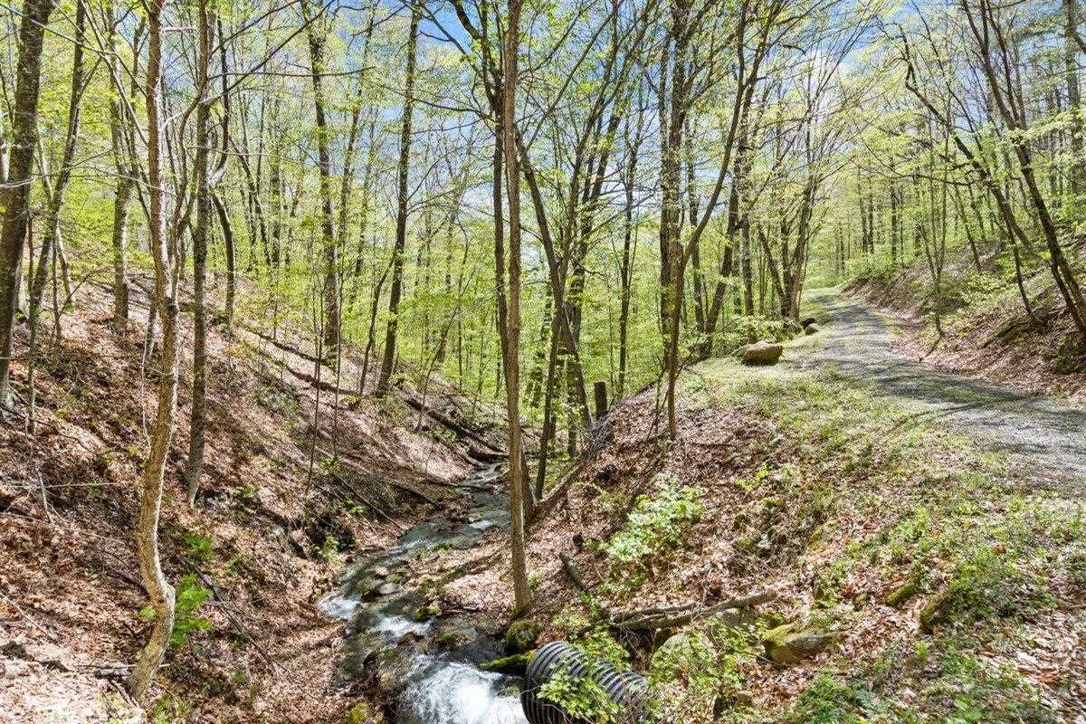 316 Crow Hill Road Pownal, VT 05261 - Photo 36 of 40