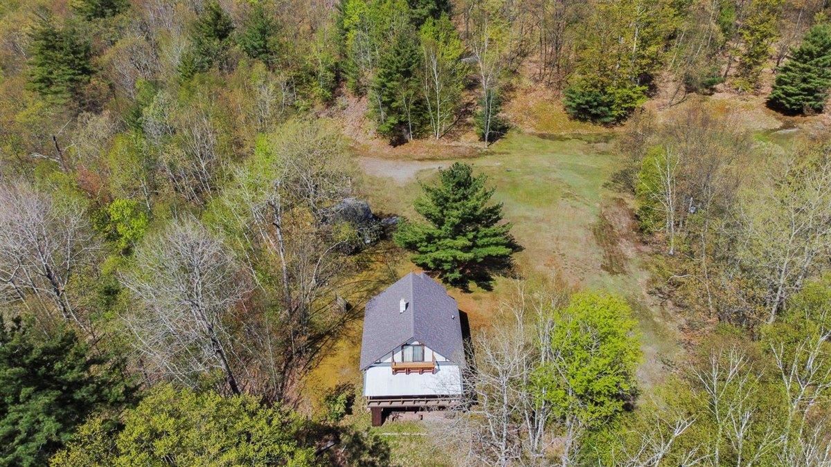 316 Crow Hill Road Pownal, VT 05261 - Photo 5 of 40