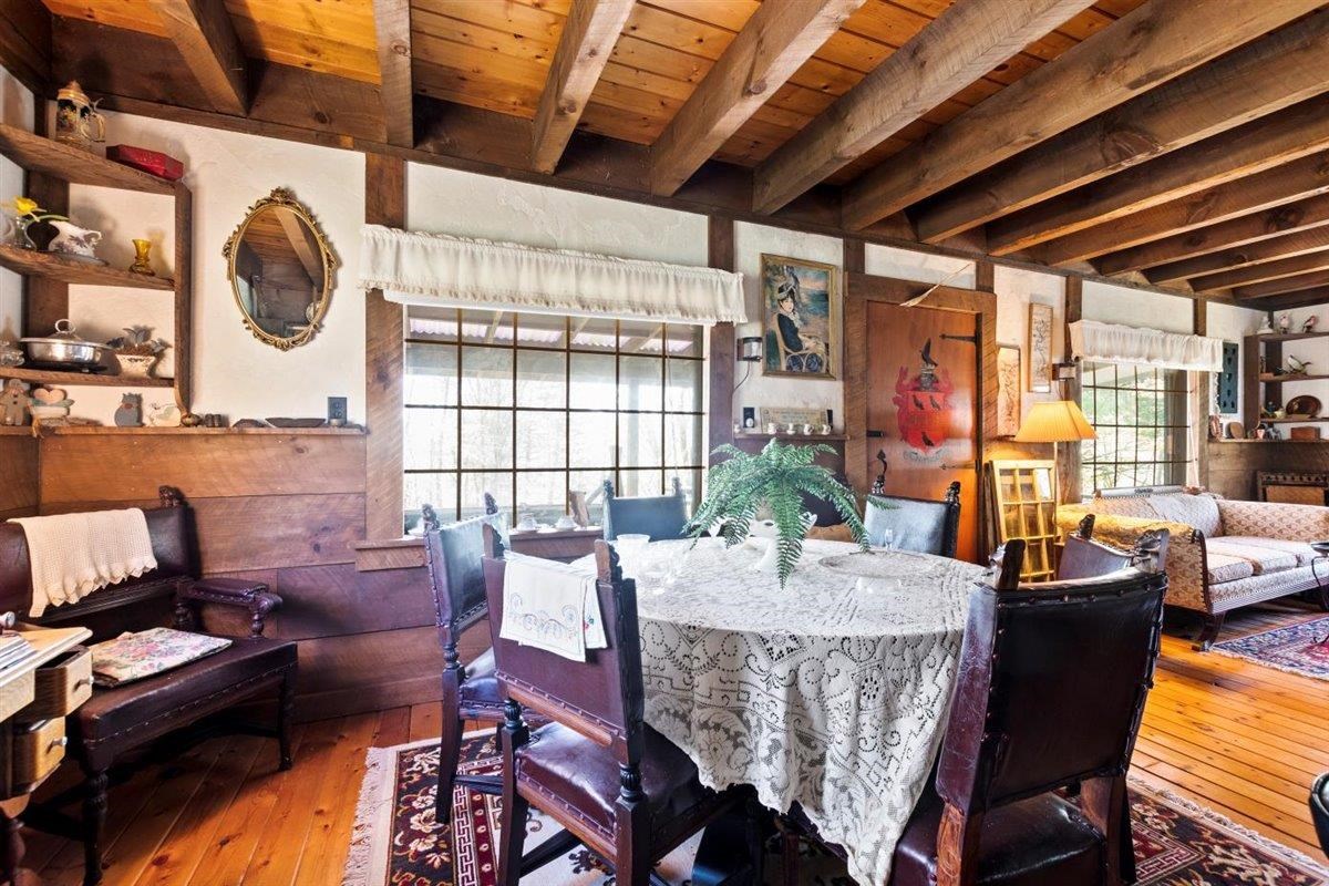 316 Crow Hill Road Pownal, VT 05261 - Photo 8 of 40