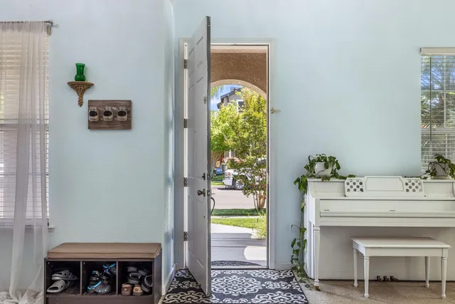 $589,900 | 5831 Alton Court, Riverbank, CA 95367