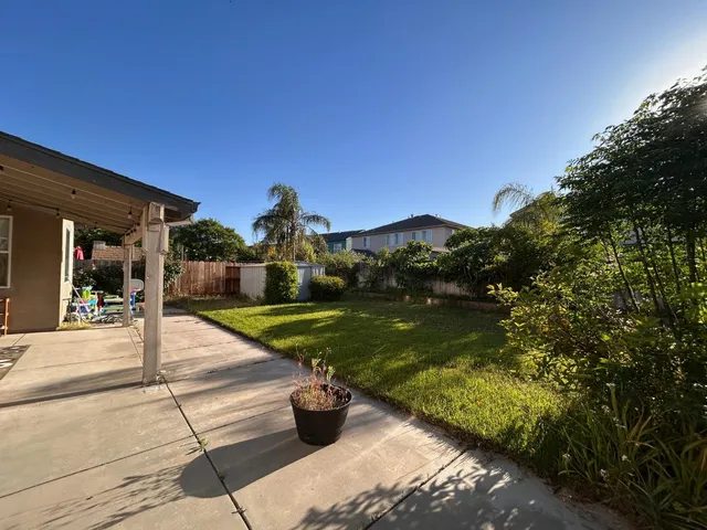 $589,900 | 5831 Alton Court, Riverbank, CA 95367