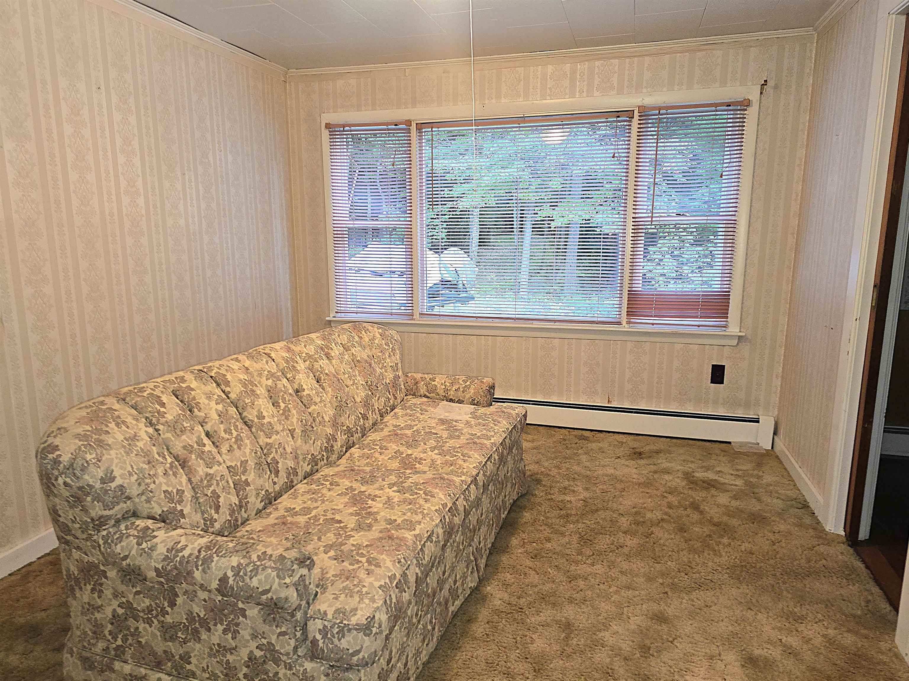 56 Bangor Street Gorham, NH 03581 - Photo 14 of 24