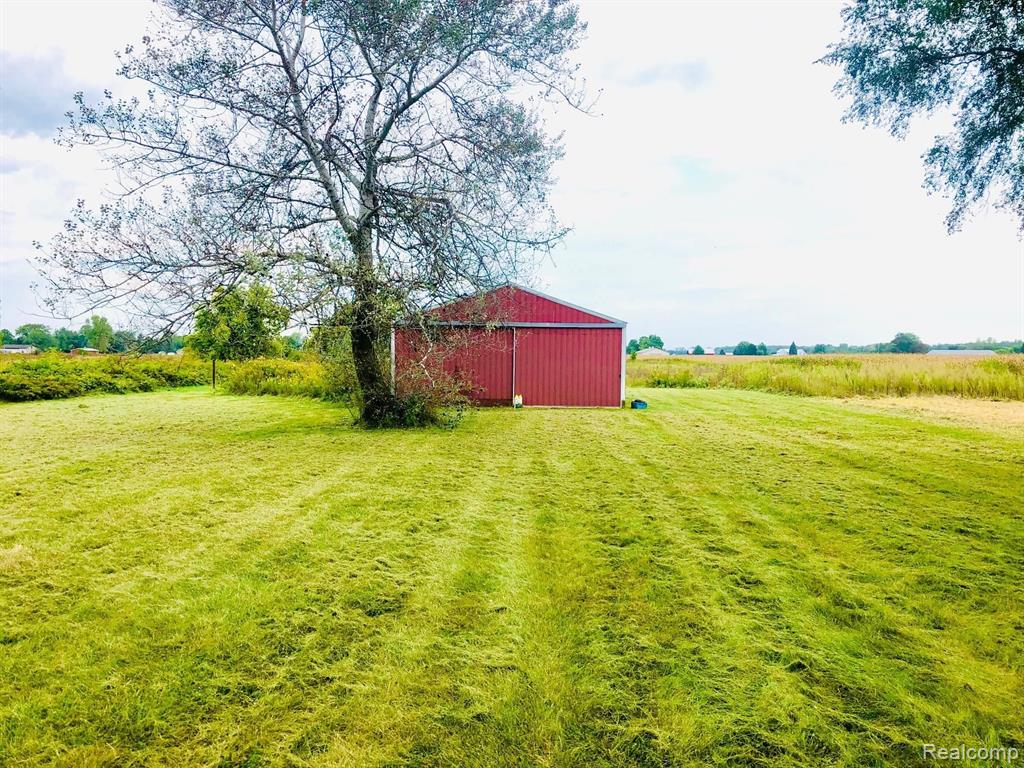 4900 Ohara Road Carleton, MI 48117 - Photo 3 of 20