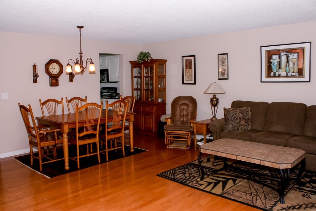 98 Abington Road, Unit 98 Danvers, MA 01923 - Photo 4 of 18 Gallery Image 4
