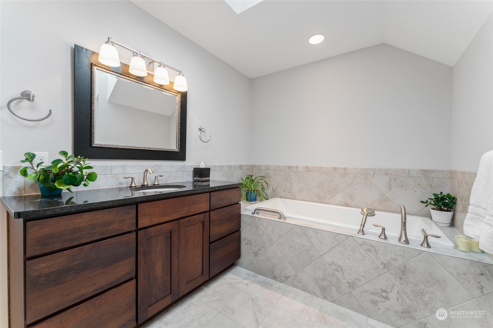 19 Miller Road Chelan, WA 98816 - Photo 25 of 40 Gallery Image 25