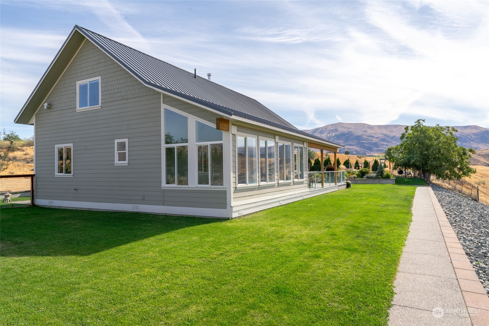 19 Miller Road Chelan, WA 98816 - Photo 34 of 40 Gallery Image 34