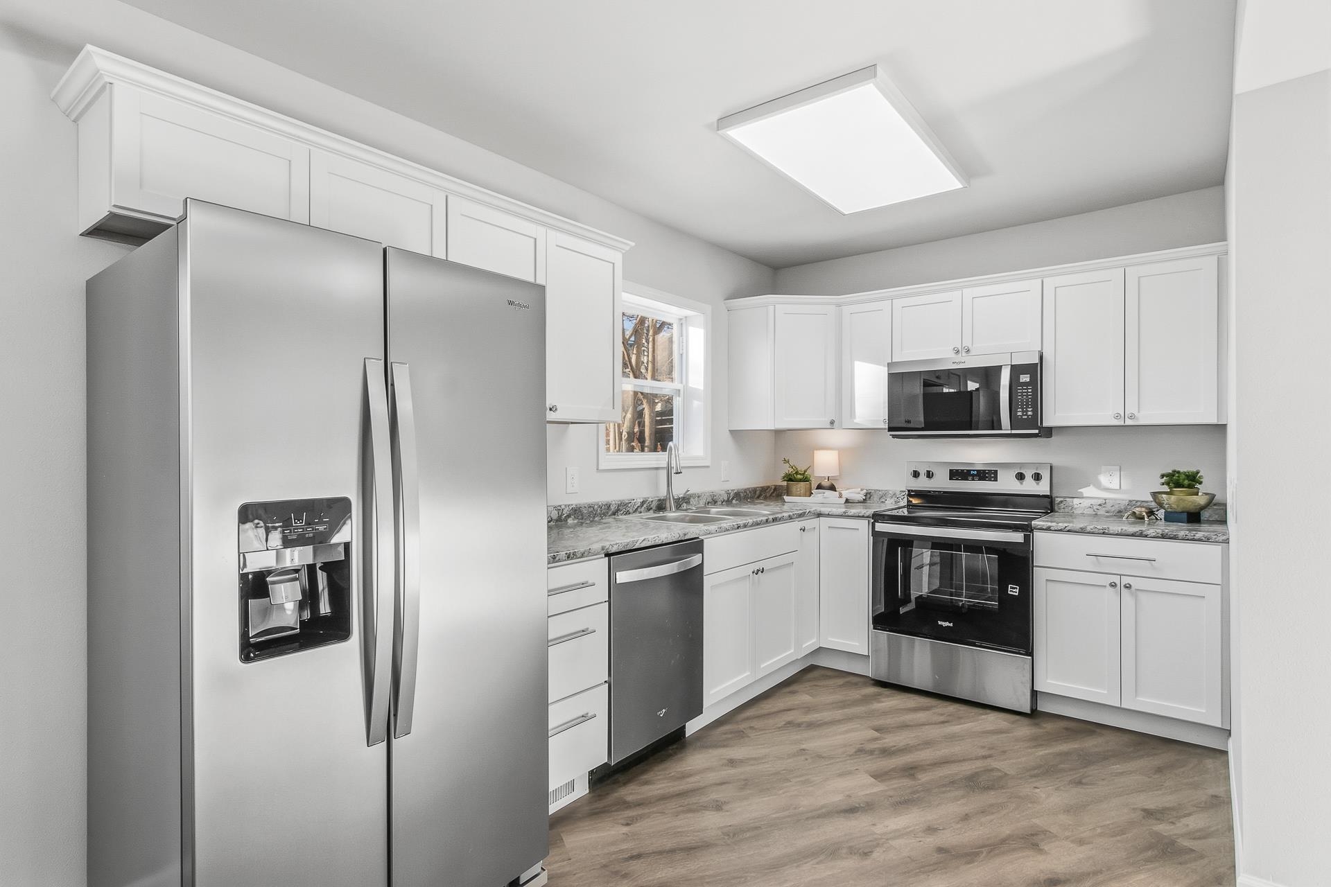 225 North Pine Street Reedsburg, WI 53959 - Photo 16 of 34