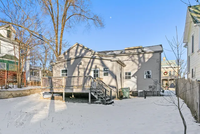 $239,000 | 225 North Pine Street, Reedsburg, WI 53959