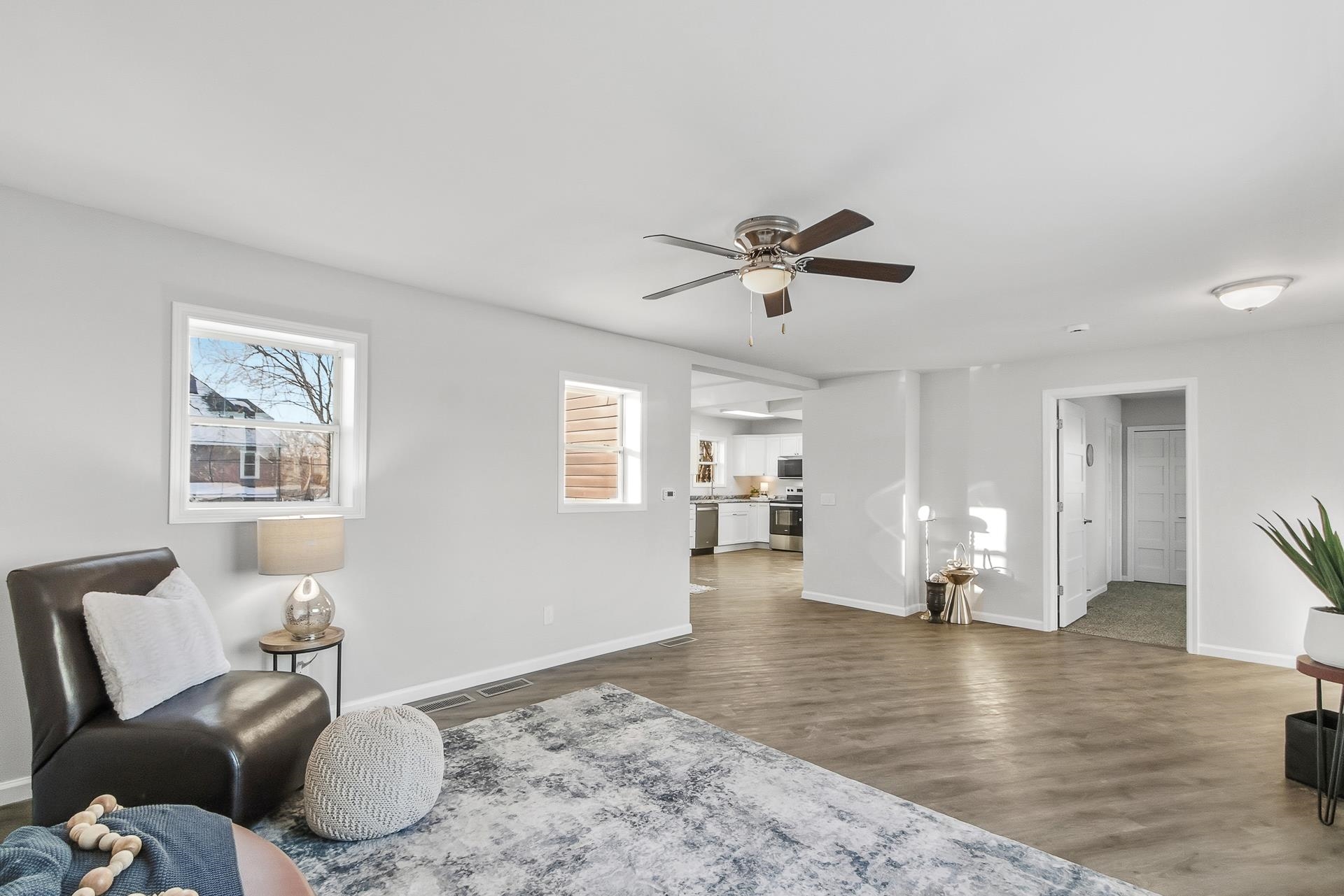 225 North Pine Street Reedsburg, WI 53959 - Photo 4 of 34