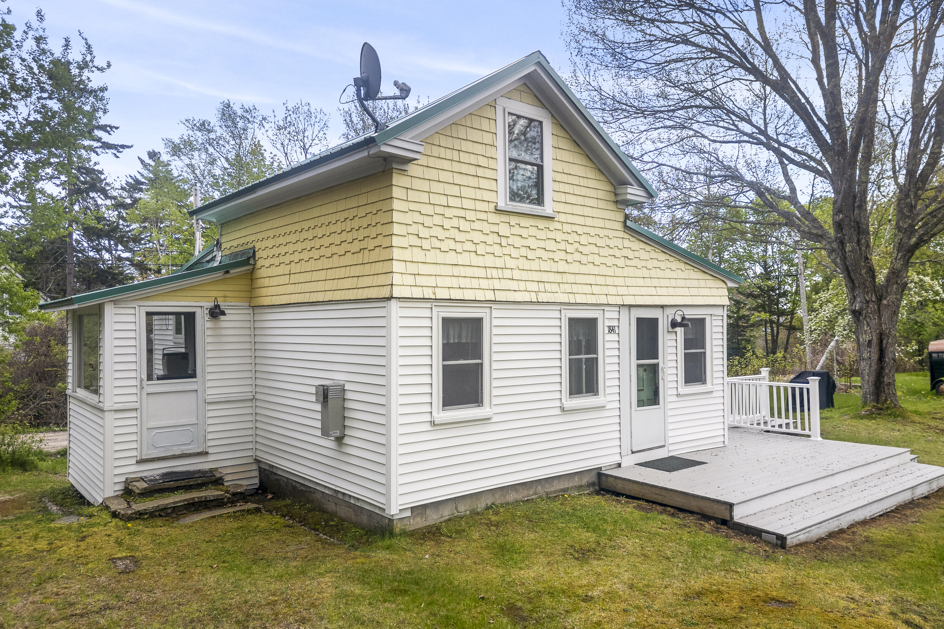 1841 Harpswell Islands Road Harpswell, ME 04066 - Photo 1 of 33 1841 harpswell Islands RD