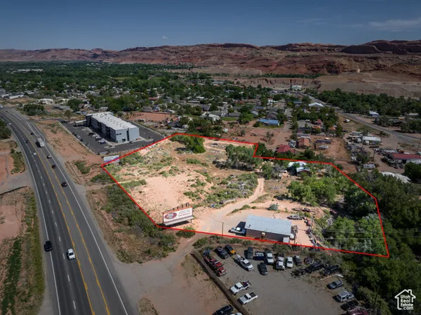$3,300,000 | 1431 South Arnel Lane, Moab, UT 84532