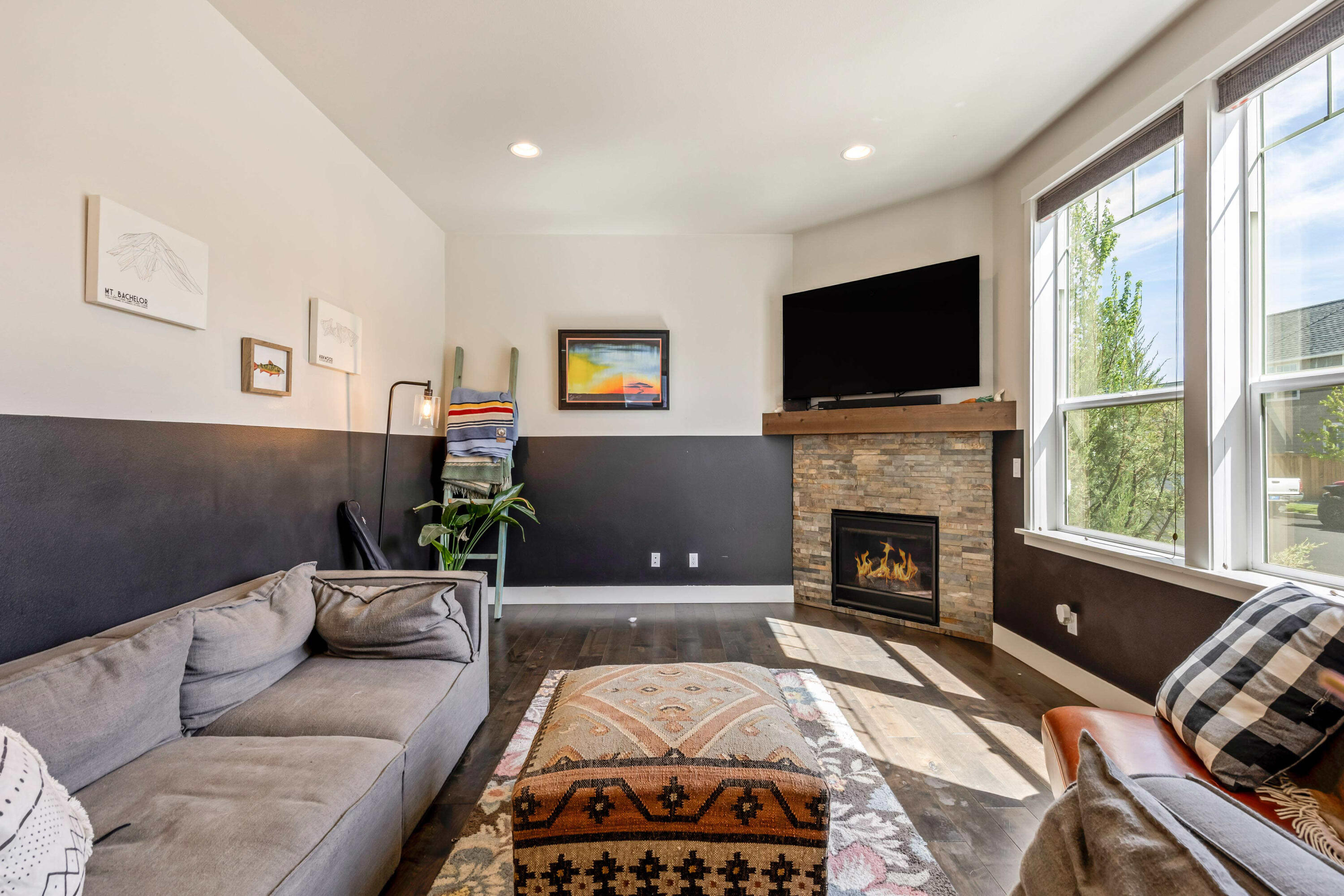 61591 Aaron Way Bend, OR 97702 - Photo 4 of 36 04