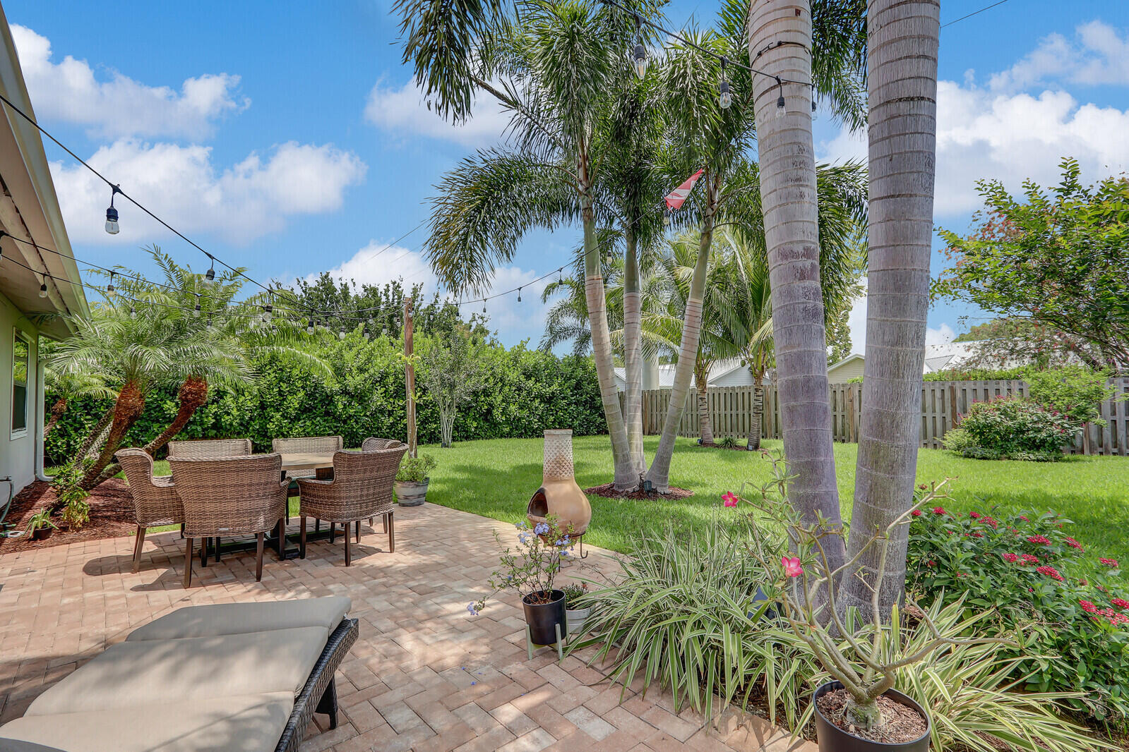 6691 Southeast Raintree Avenue Stuart, FL 34997 - Photo 28 of 36 Outdoor area