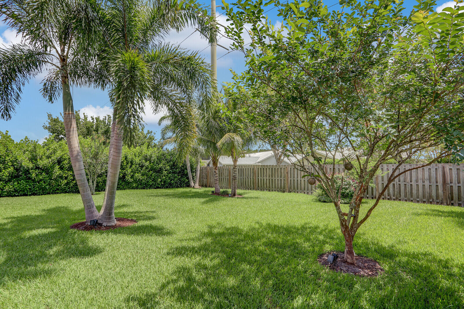 6691 Southeast Raintree Avenue Stuart, FL 34997 - Photo 30 of 36 Backyard