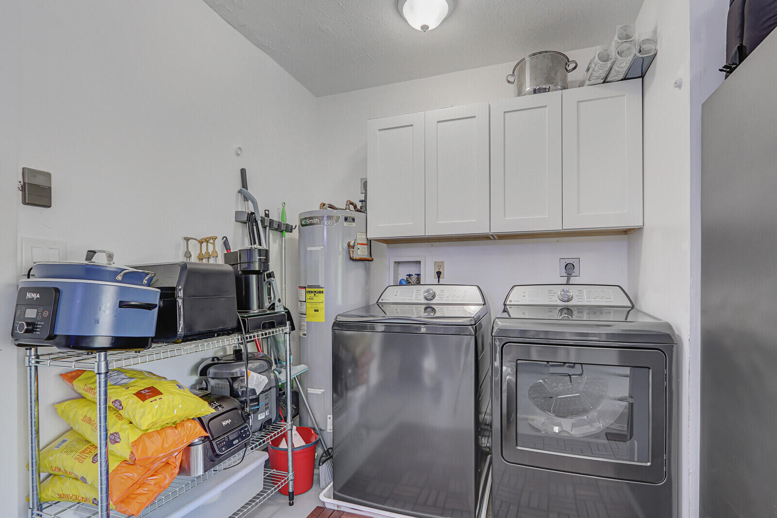 6691 Southeast Raintree Avenue Stuart, FL 34997 - Photo 36 of 36 Washer & Dryer