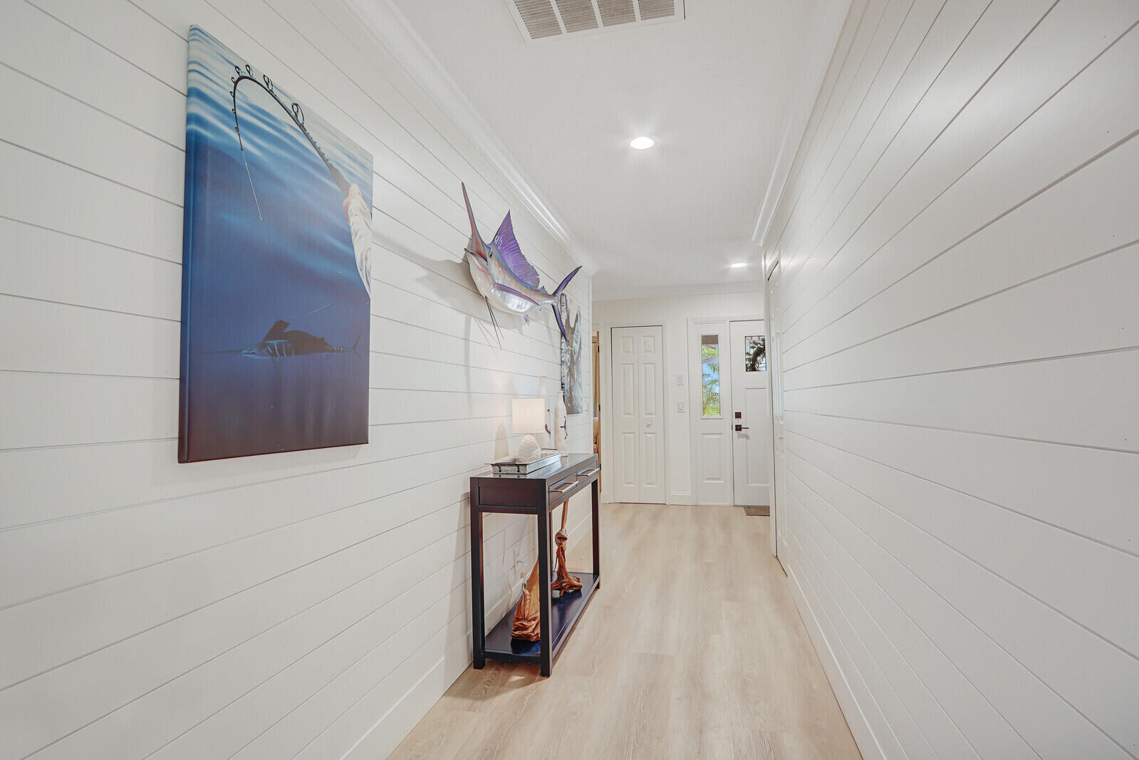6691 Southeast Raintree Avenue Stuart, FL 34997 - Photo 5 of 36 Hallway