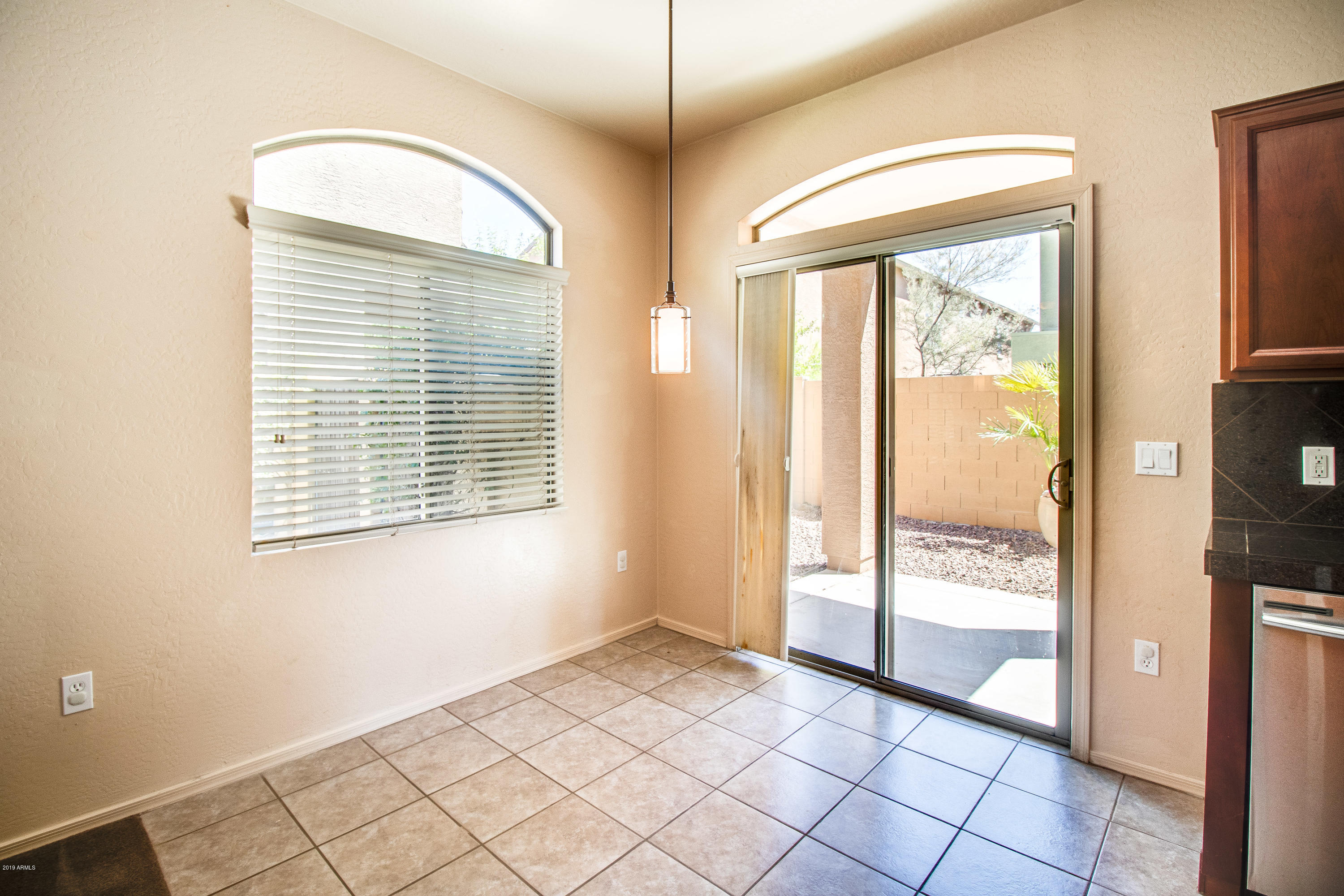 2150 East Bell Road, Unit 1102 Phoenix, AZ 85022 - Photo 14 of 33 Dining Area
