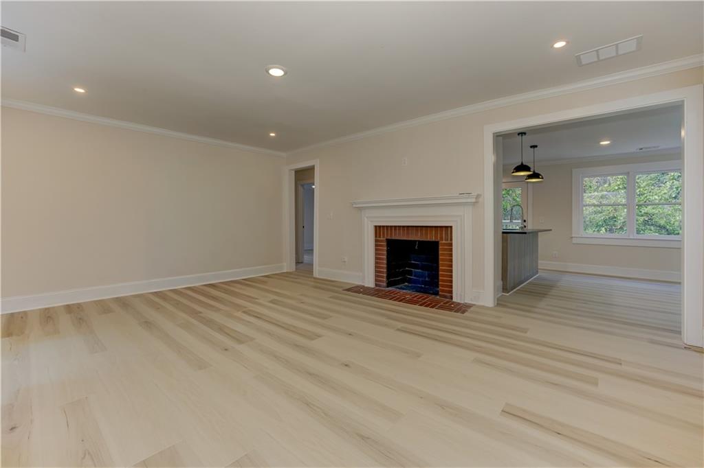 83 26th Street Northwest, Unit TOP Atlanta, GA 30309 - Photo 10 of 18 Gallery Image 10