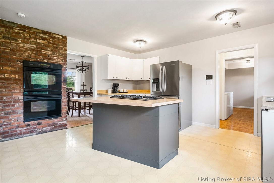 652 Thomas Hill Road Madison, IN 47250 - Photo 15 of 59