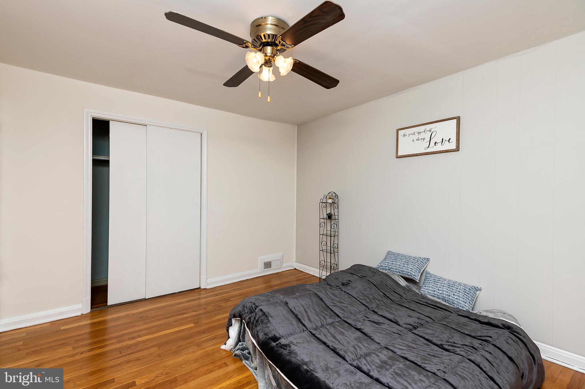 1616 Walterswood Road Baltimore, MD 21239 - Photo 16 of 24 Primary Bedroom (alt view)
