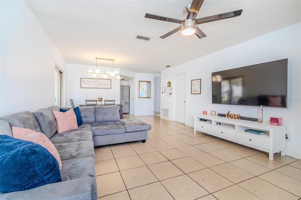 1343 Rocky Road Kissimmee, FL 34744 - Photo 4 of 22 Gallery Image 4