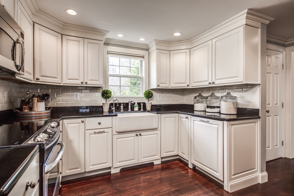 40 Anderson Drive Boxford, MA 01921 - Photo 9 of 28 Gallery Image 9