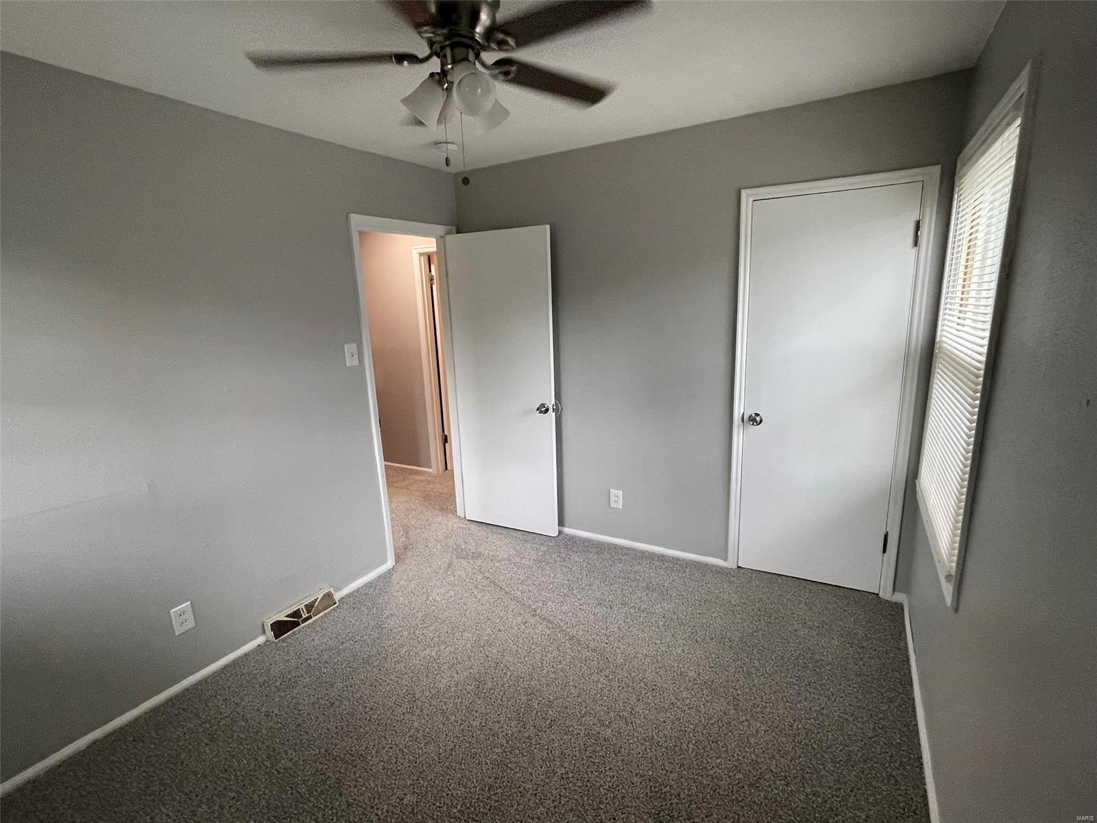 257 Cameron Road St. Louis, MO 63137 - Photo 22 of 30