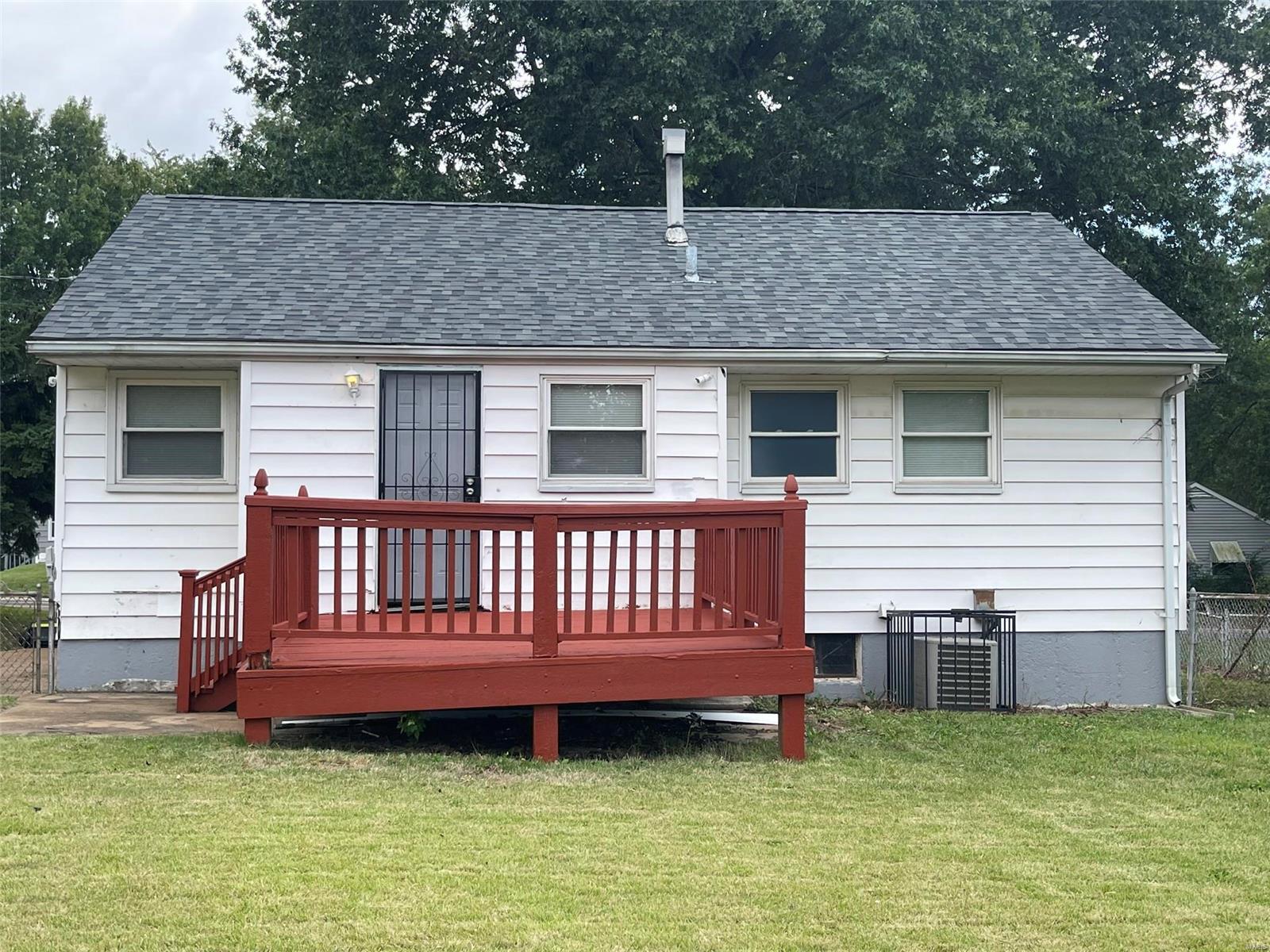 257 Cameron Road St. Louis, MO 63137 - Photo 29 of 30
