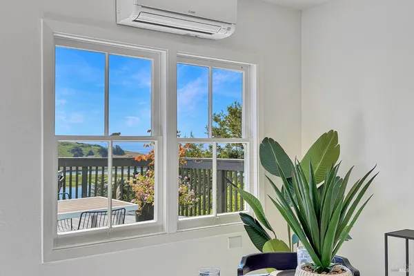 $1,182,000 | 10777 Rock Point Drive, Jenner, CA 95450