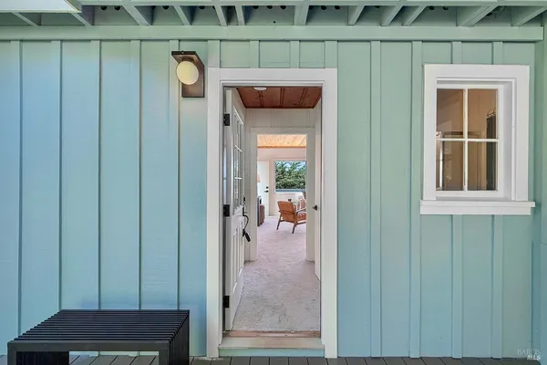 $1,182,000 | 10777 Rock Point Drive, Jenner, CA 95450