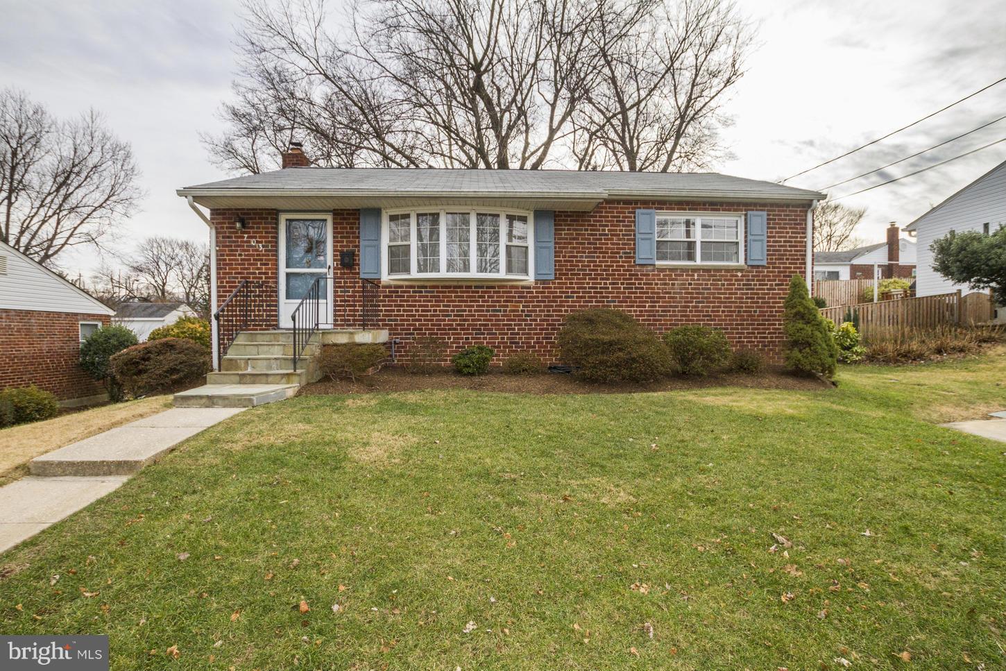 703 Robert Road Rockville, MD 20850 - Photo 2 of 30 Exterior (Front)