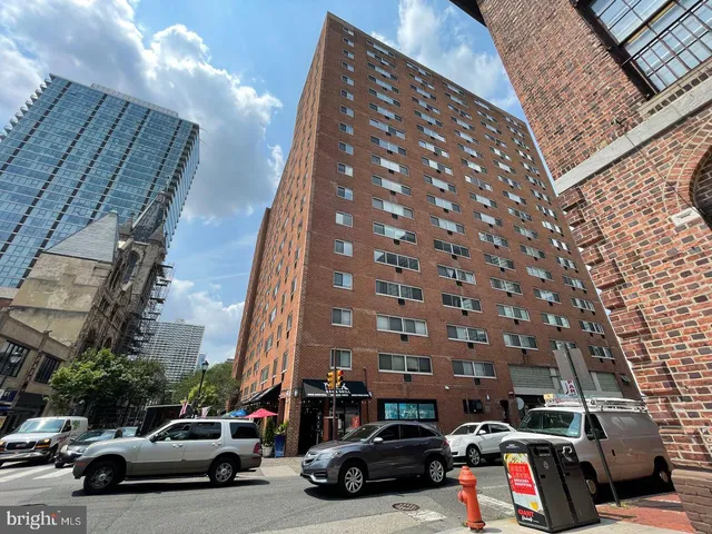 a car parked in front of a building