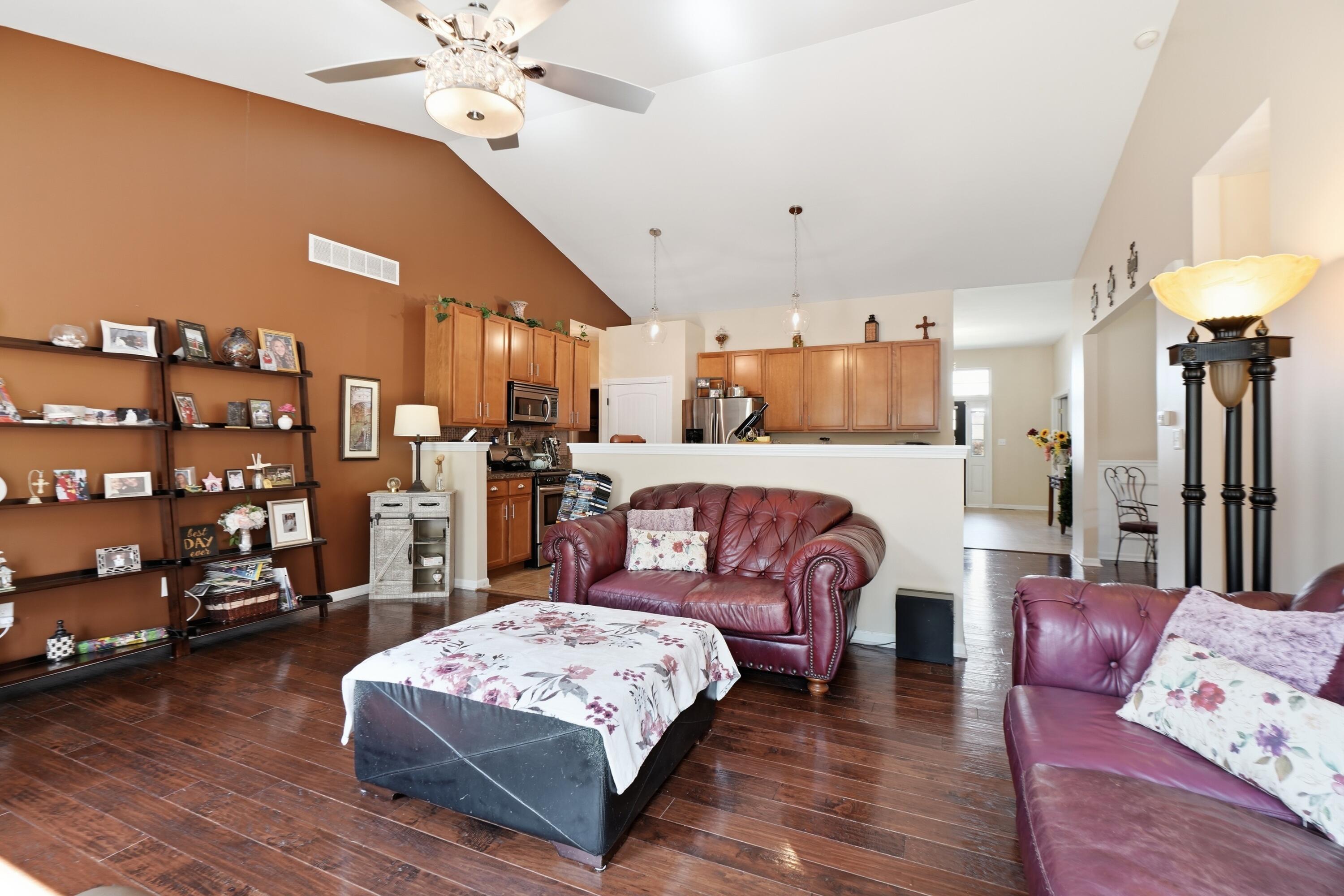 12284 Perry Street Crown Point, IN 46307 - Photo 10 of 24 3000x2000