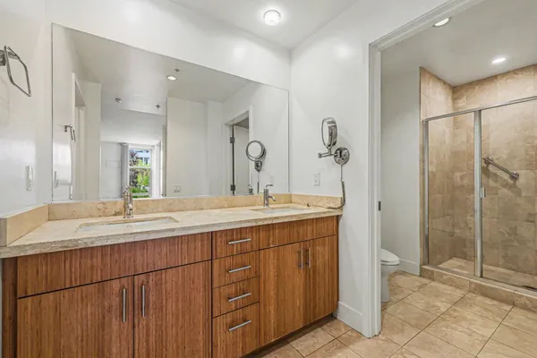 $7,595 | 235 Berry Street, Unit 316, San Francisco, CA 94158