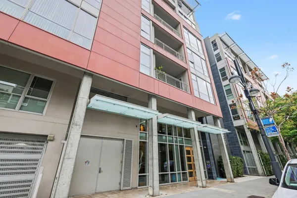 $7,595 | 235 Berry Street, Unit 316, San Francisco, CA 94158