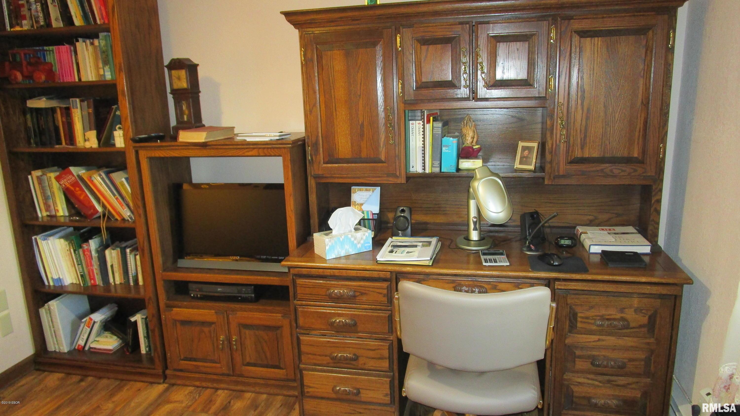 116 West 5th Street Flora, IL 62839 - Photo 29 of 50 Gallery Image 29